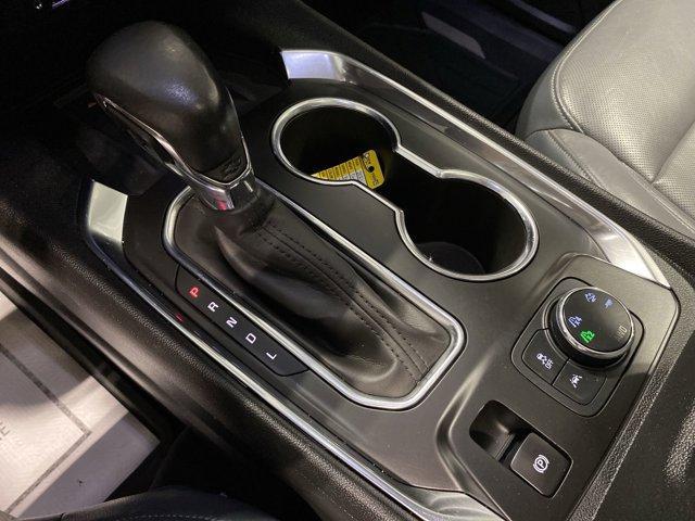 used 2021 Chevrolet Traverse car, priced at $23,900