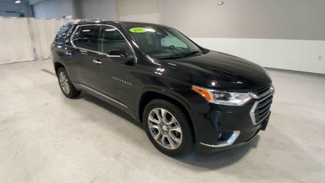 used 2021 Chevrolet Traverse car, priced at $23,900
