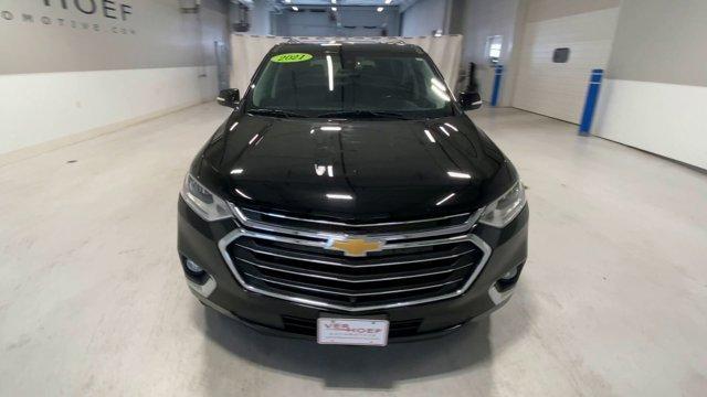 used 2021 Chevrolet Traverse car, priced at $23,900