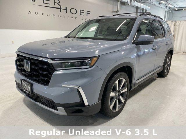 used 2023 Honda Pilot car, priced at $38,900