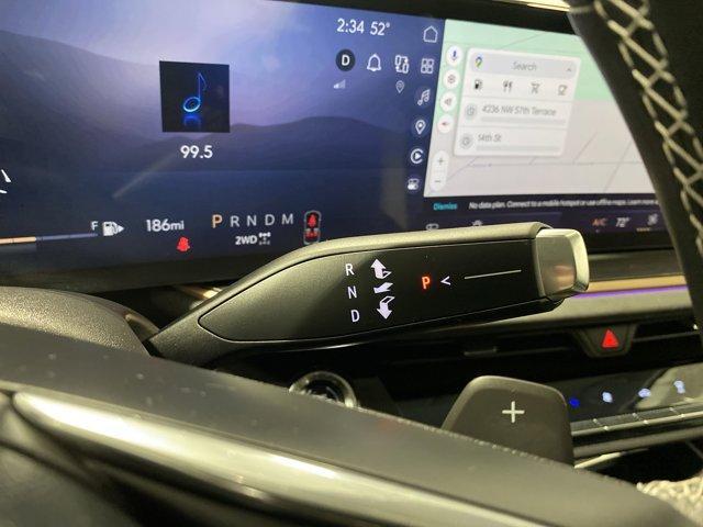 used 2025 Buick Envision car, priced at $33,900