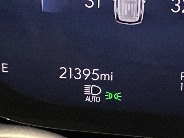 used 2025 Buick Envision car, priced at $33,900