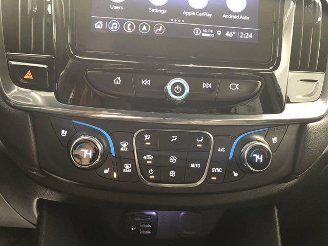 used 2023 Chevrolet Traverse car, priced at $39,900