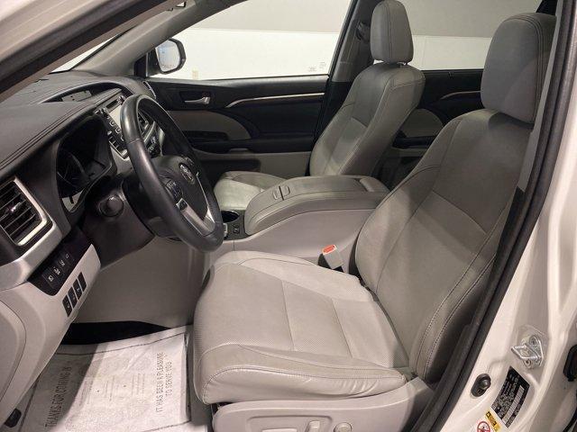 used 2015 Toyota Highlander car, priced at $18,900