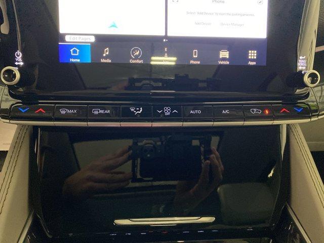 used 2022 Jeep Wagoneer car, priced at $41,900