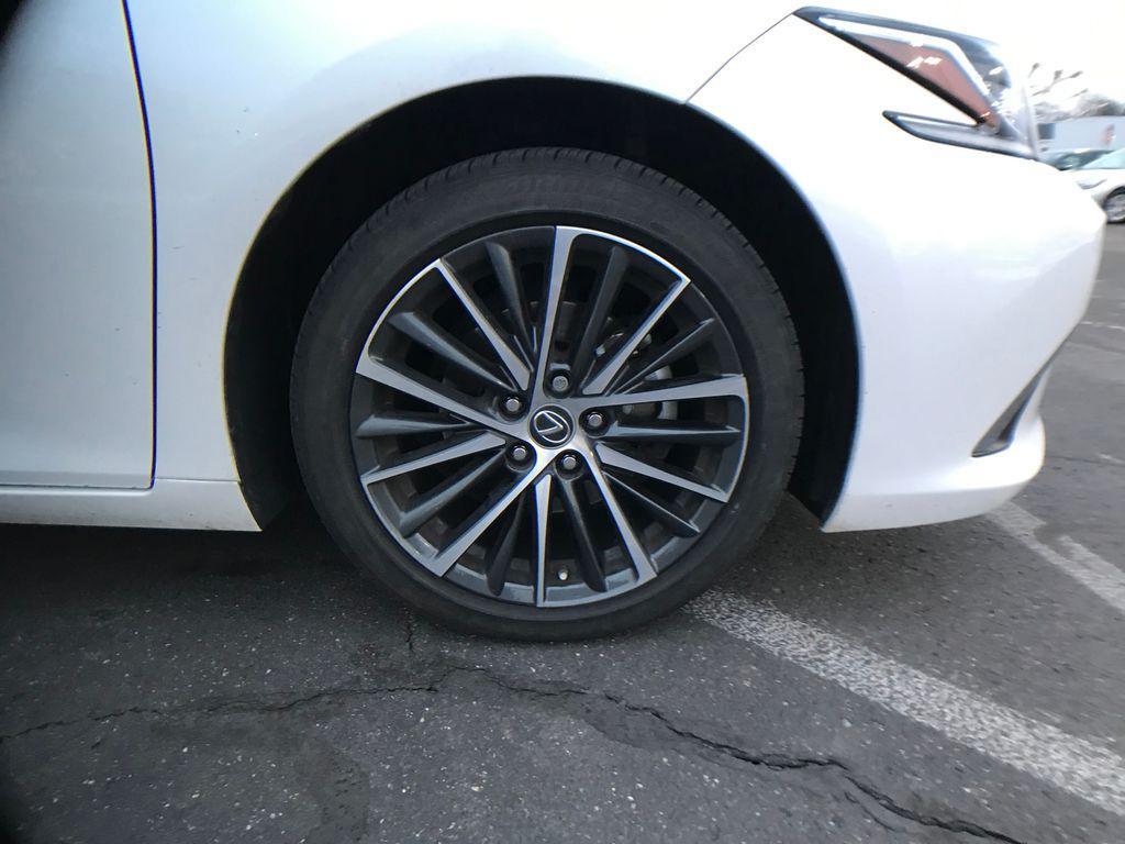 used 2023 Lexus ES 350 car, priced at $36,977