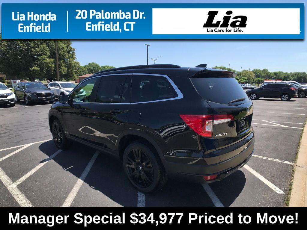 2022 Crystal Black Pearl Honda Pilot