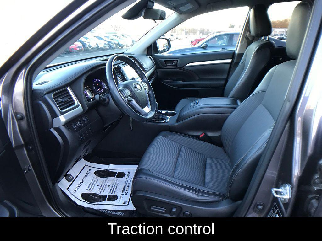 used 2019 Toyota Highlander car, priced at $23,977
