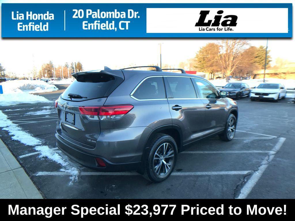 used 2019 Toyota Highlander car, priced at $23,977