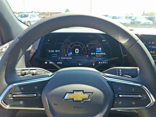 new 2026 Chevrolet Equinox car, priced at $32,990