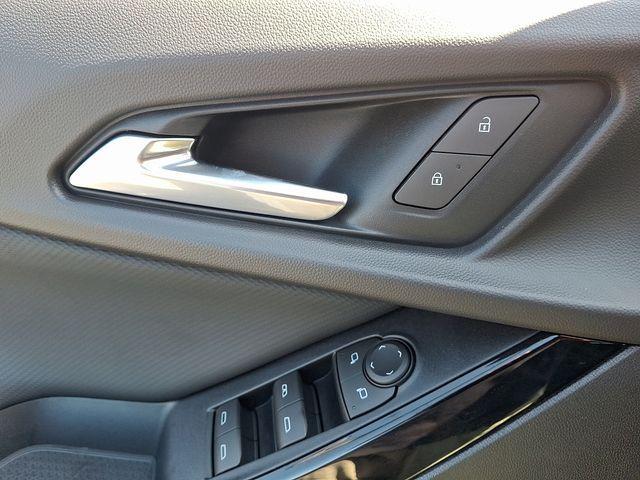 new 2026 Chevrolet Equinox car, priced at $32,990