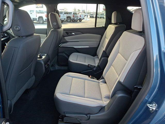 new 2026 Chevrolet Traverse car, priced at $43,915