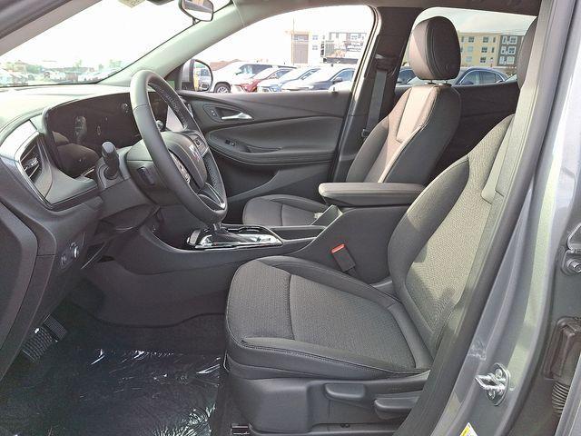 new 2025 Buick Encore GX car, priced at $27,321