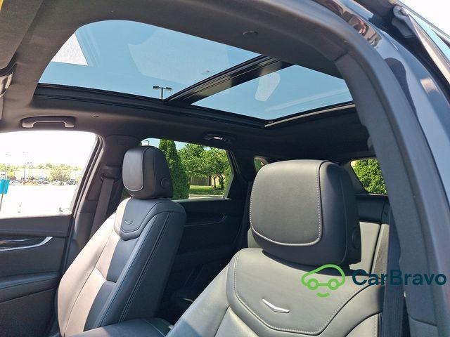 used 2022 Cadillac XT5 car, priced at $36,797