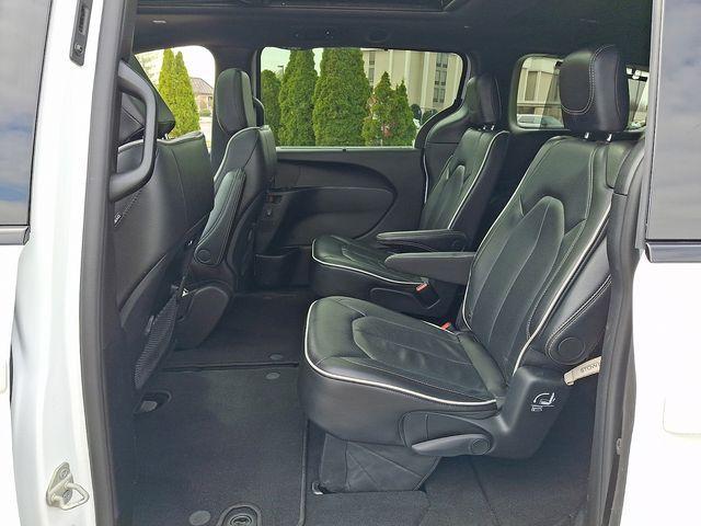 used 2025 Chrysler Pacifica car, priced at $34,999