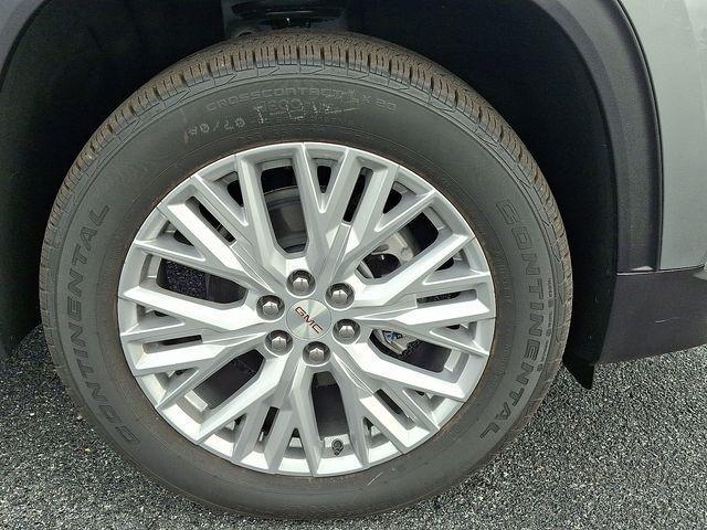 new 2026 GMC Acadia car, priced at $46,876