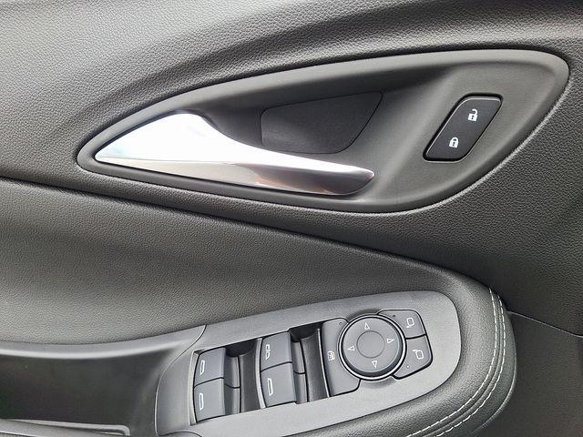 new 2026 Buick Encore GX car, priced at $30,274