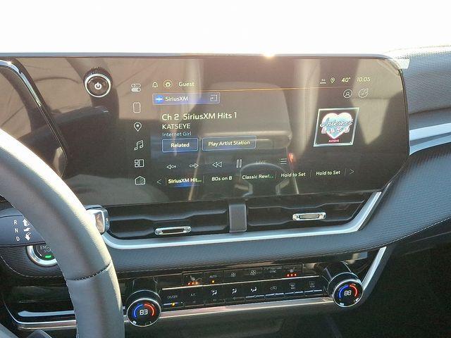 new 2026 Chevrolet Equinox car, priced at $34,324