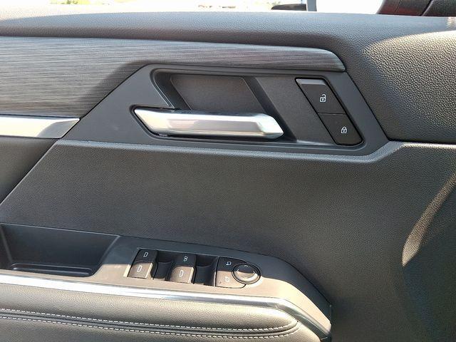 new 2025 GMC Acadia car, priced at $48,668