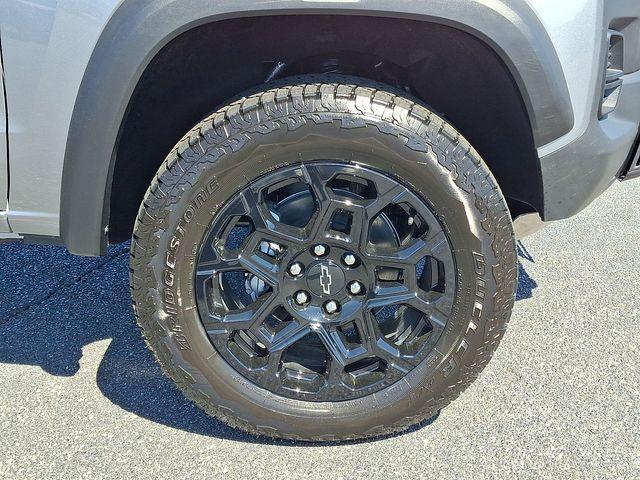 new 2026 Chevrolet Colorado car, priced at $49,663