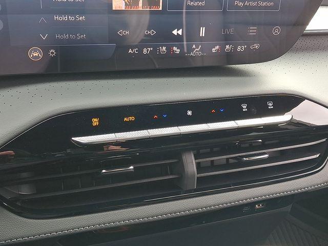 used 2026 Buick Enclave car, priced at $54,999