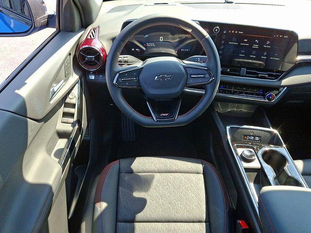 new 2026 Chevrolet Equinox car, priced at $33,385