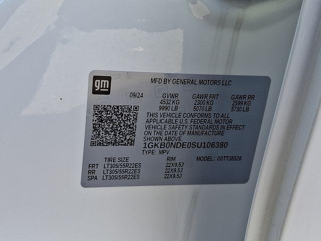 new 2025 GMC HUMMER EV SUV car, priced at $83,885