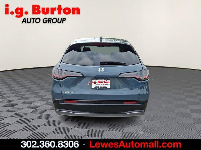 used 2025 Honda HR-V car, priced at $27,599