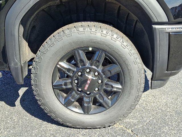 new 2026 GMC Sierra 2500 car, priced at $85,808