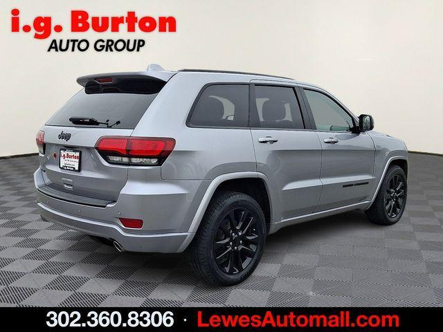 used 2018 Jeep Grand Cherokee car, priced at $17,499