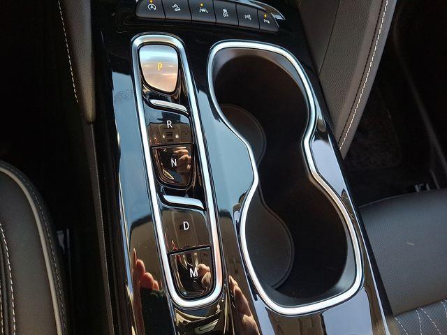 used 2023 Buick Envision car, priced at $35,998