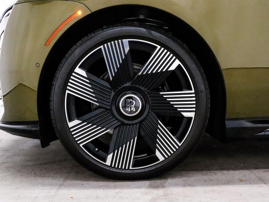 used 2024 Rolls-Royce Spectre car, priced at $318,888