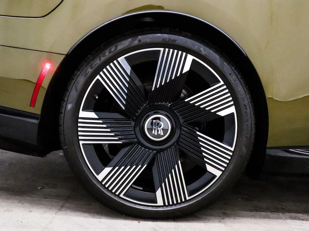 used 2024 Rolls-Royce Spectre car, priced at $318,888