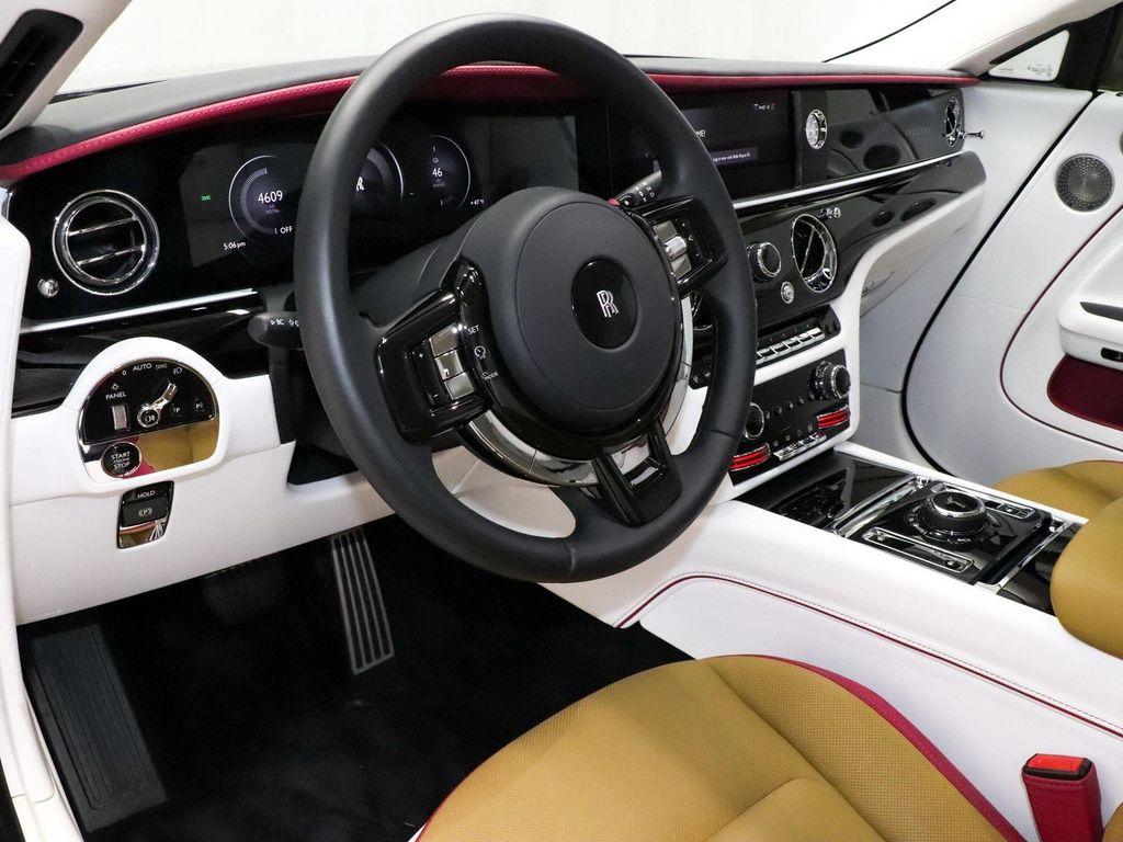 used 2024 Rolls-Royce Spectre car, priced at $318,888