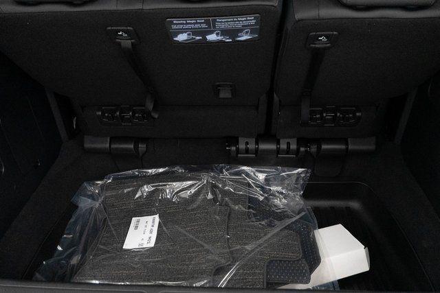 new 2026 Honda Odyssey car, priced at $44,685