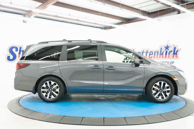 new 2026 Honda Odyssey car, priced at $44,685