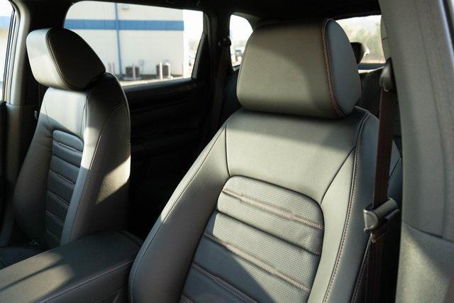 new 2026 Honda CR-V Hybrid car, priced at $40,675