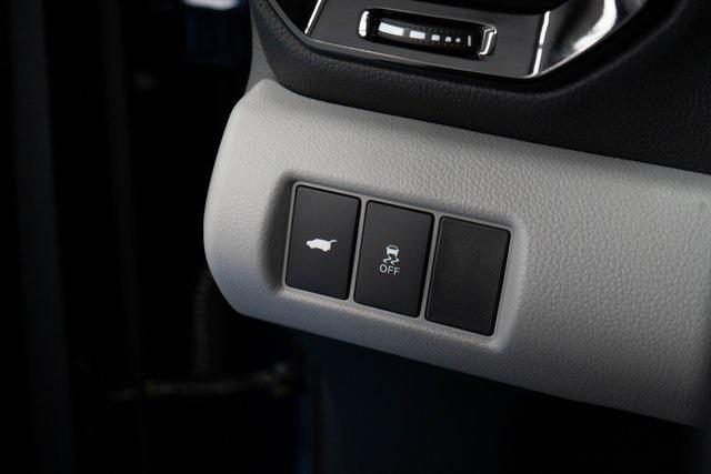 new 2025 Honda Pilot car, priced at $44,995