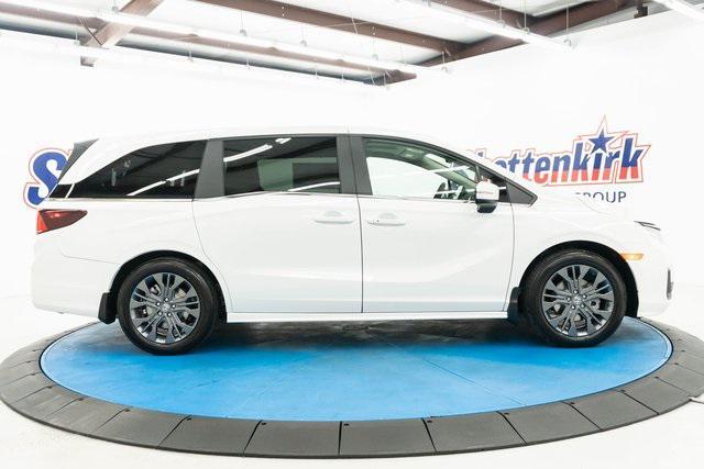 new 2026 Honda Odyssey car, priced at $48,445
