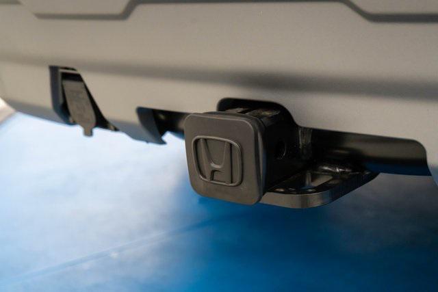 new 2025 Honda Pilot car, priced at $47,095