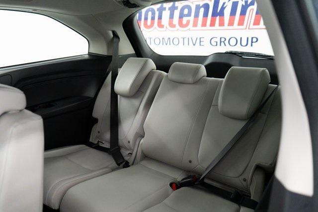 new 2026 Honda Odyssey car, priced at $44,290