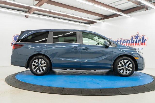 new 2026 Honda Odyssey car, priced at $44,290