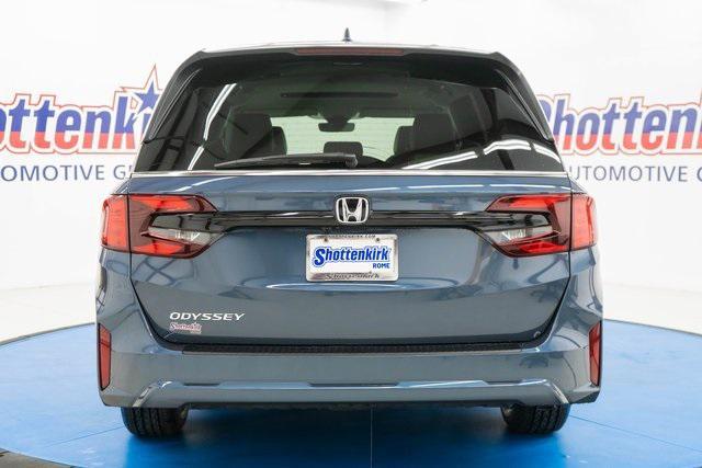 new 2026 Honda Odyssey car, priced at $44,290