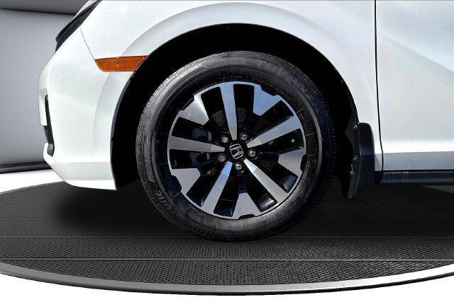 new 2026 Honda Odyssey car, priced at $43,509
