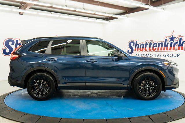 new 2026 Honda CR-V Hybrid car, priced at $39,175