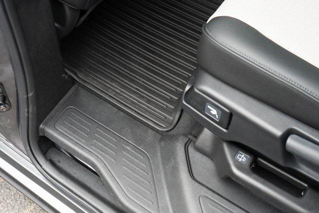 new 2026 Honda Odyssey car, priced at $52,145