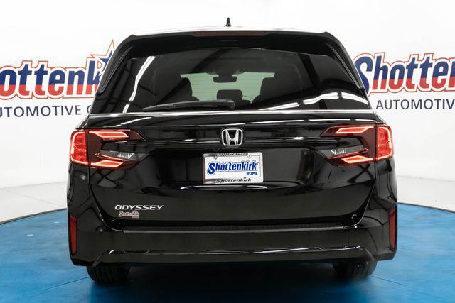 new 2026 Honda Odyssey car, priced at $43,290