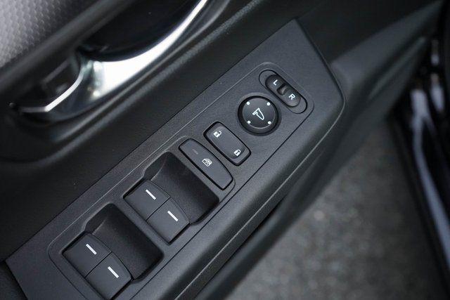 new 2026 Honda CR-V Hybrid car, priced at $39,175