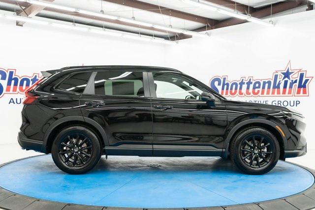 new 2026 Honda CR-V Hybrid car, priced at $38,175