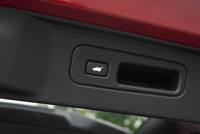 new 2025 Honda Pilot car, priced at $45,401